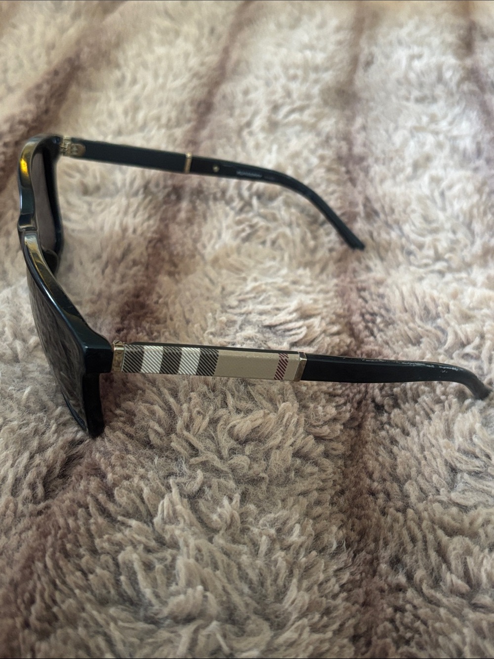 Men's Burberry Black Sunglasses with Signature Plaid Temple